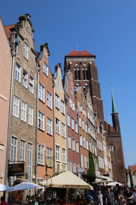 Danzig-Marienkirche vom Zeughaus aus.jpg