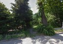 Zugang vom Osten von der Straße zum Judenfriedhof.jpg